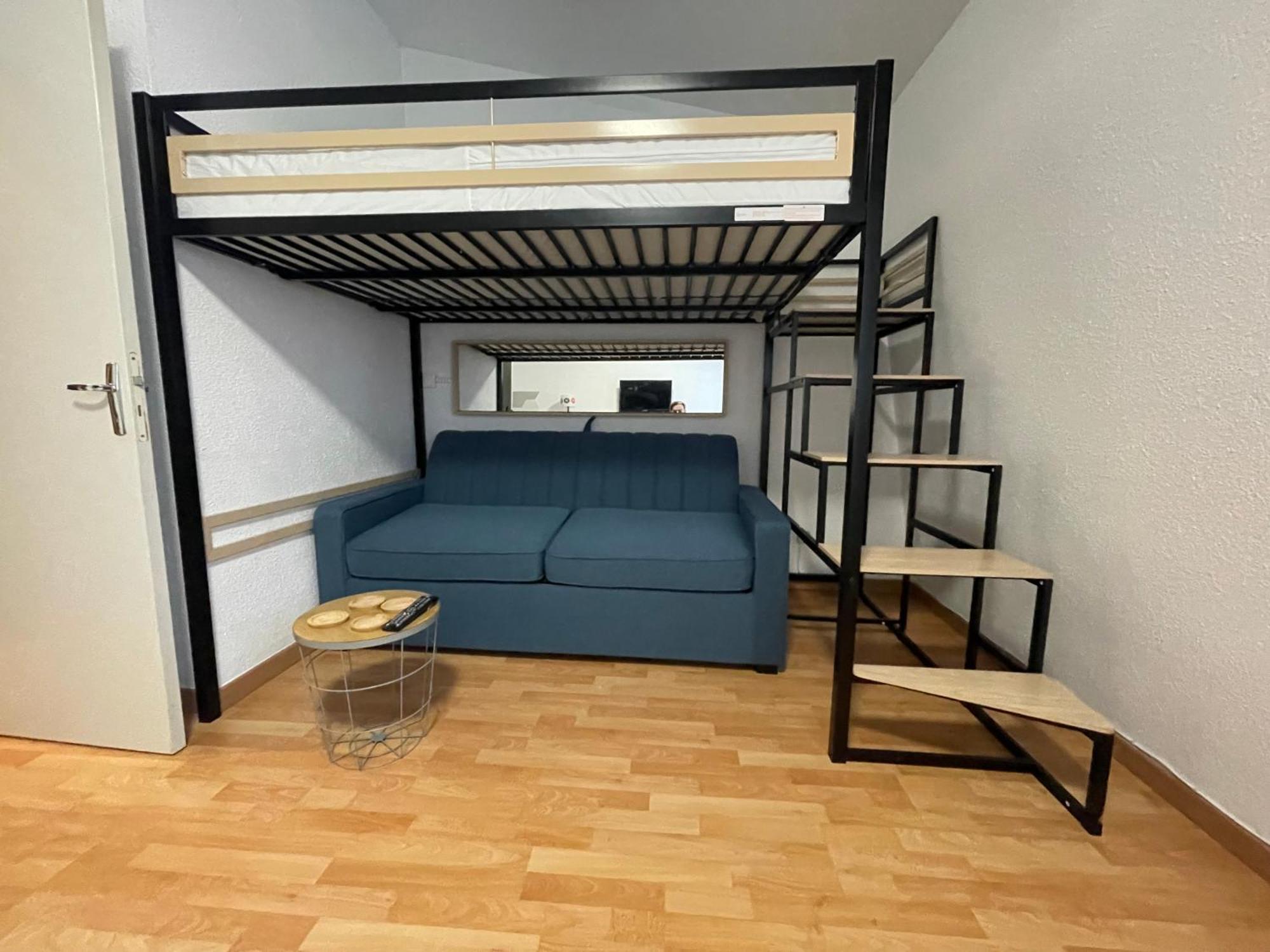 Studio Isard, Wifi Et Parking Gratuit, Navette Gratuite Au Pied De La Residence, Possibilite Forfait Menage Et Location Linge De Lit Et Toilette, A 10 Minutes A Pied Du Centre Ville Font-Romeu-Odeillo-Via Zewnętrze zdjęcie